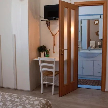 Priscilla Nel Golfo Delle Meraviglie 3* La Spezia